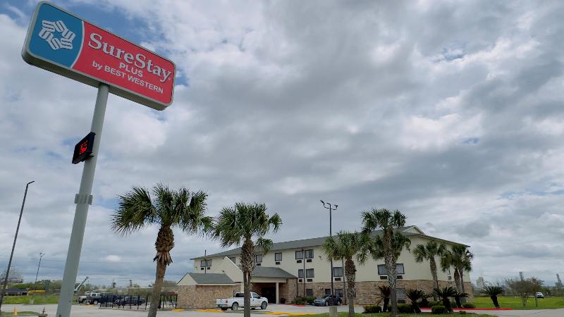 فندق Surestay Plus By Best Western St. James Donaldsonville