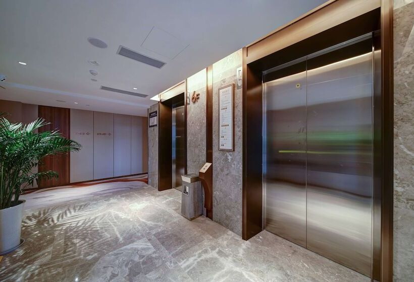 Howard Johnson By Wyndham Yilin Hotel Guangan