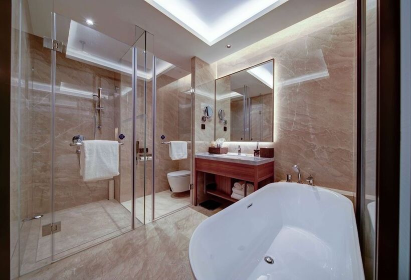 Howard Johnson By Wyndham Yilin Hotel Guangan