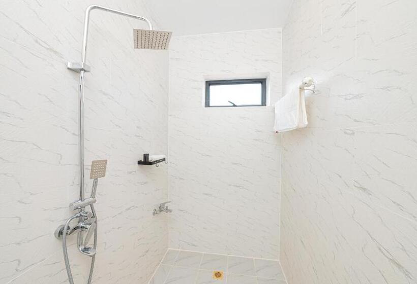 ホテル Sreng Angkor Flower