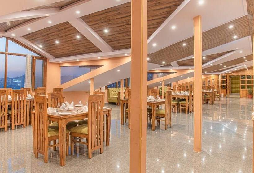 فندق The Grand Madhushala Shimla