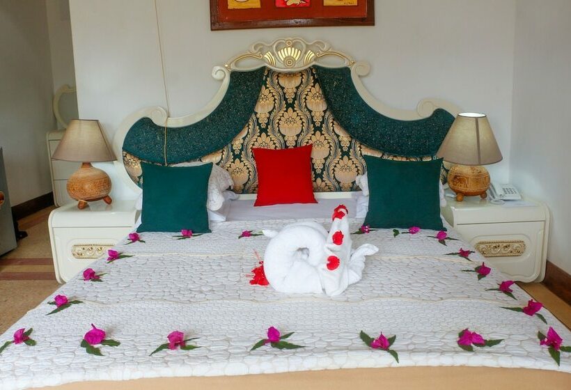 African Sun Sand Sea Beach Resort & Spa