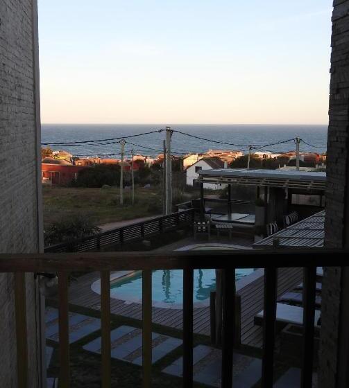 هاستل Calas Del Diablo