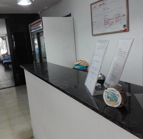 호스텔 Hostal Loco Coco Loco