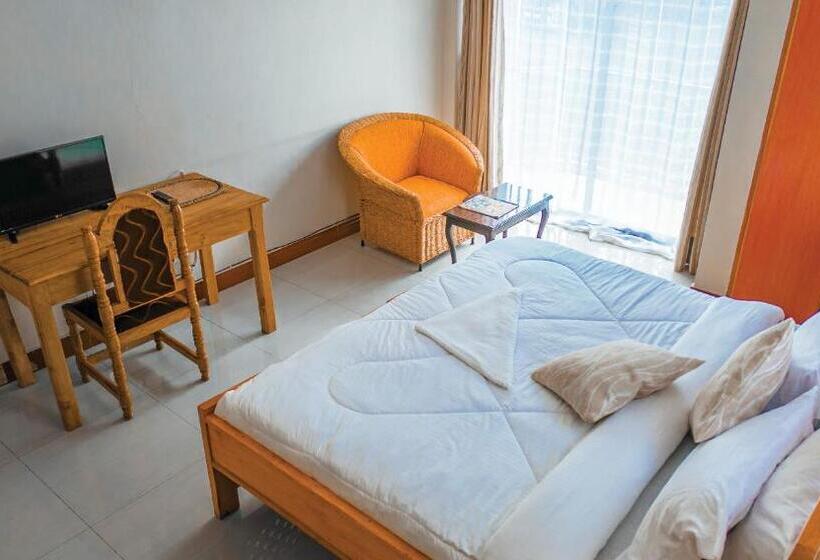 هاستل Runako Lodge