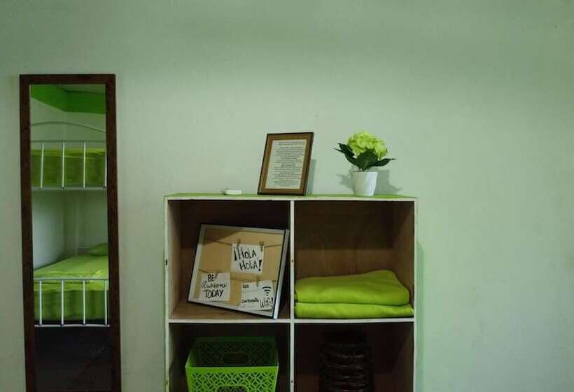 Bed and Breakfast Acuarela Hostal