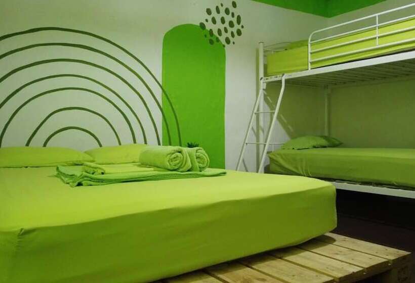 Bed and Breakfast Acuarela Hostal