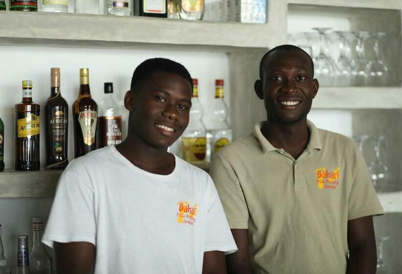 住宿加早餐  Bahari Beach Bungalows