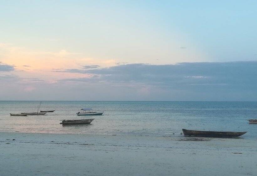 住宿加早餐  Bahari Beach Bungalows