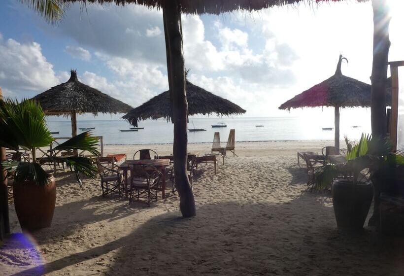 住宿加早餐  Bahari Beach Bungalows