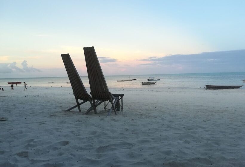 住宿加早餐  Bahari Beach Bungalows