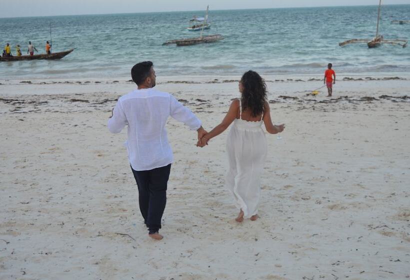 住宿加早餐  Bahari Beach Bungalows