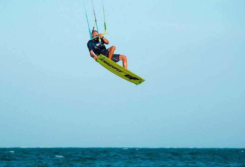 צימר Bahari Beach Bungalows