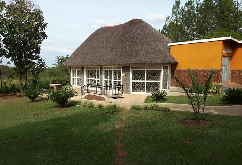 تختخواب و صبحانه Brownstone Country Home