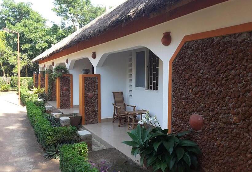 تختخواب و صبحانه Brownstone Country Home