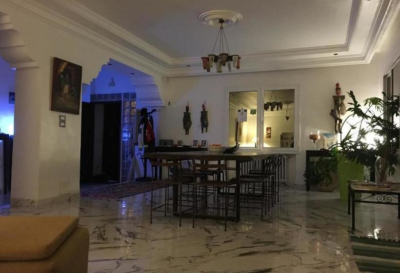 تختخواب و صبحانه Dar El Maa Maison D Hôtes Sur La Plage De Tunis