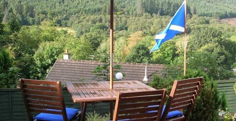 住宿加早餐 Darroch View B And B