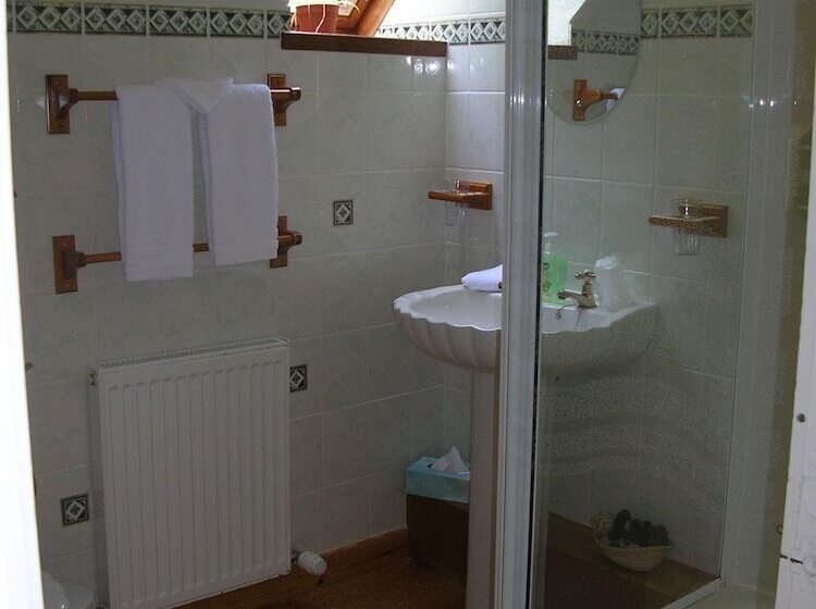 住宿加早餐 Darroch View B And B