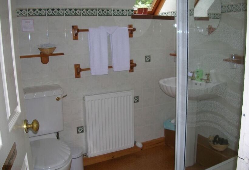 住宿加早餐 Darroch View B And B