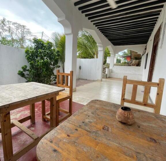 مبيت وإفطار Natural Kendwa Villa