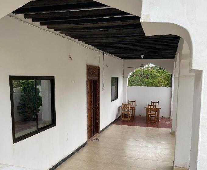 مبيت وإفطار Natural Kendwa Villa