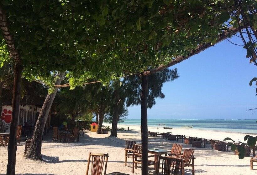 مبيت وإفطار Simba Beach Zanzibar