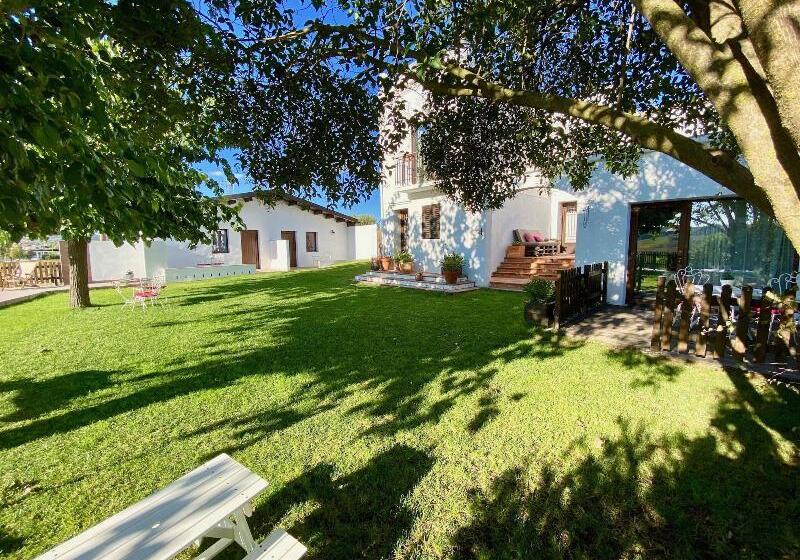 Bed & Breakfast Wine & Cooking Penedes