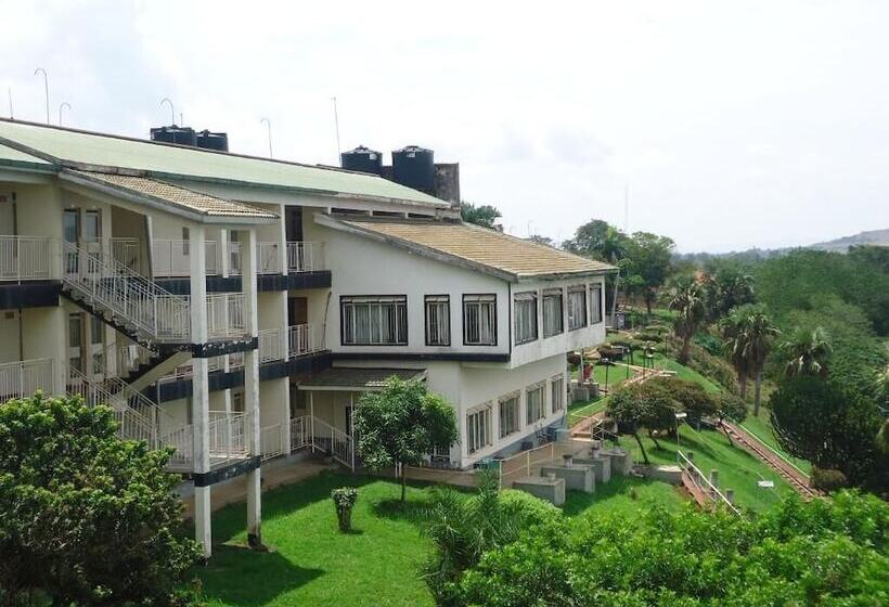 Brisk Hotel Triangle