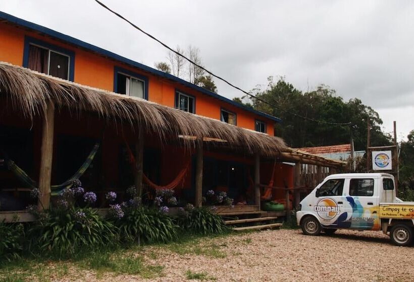 Compay Hostel La Pedrera