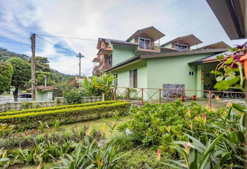 El Oasis Hotel Y Restaurante