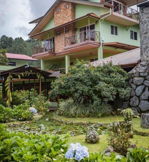 El Oasis Hotel Y Restaurante