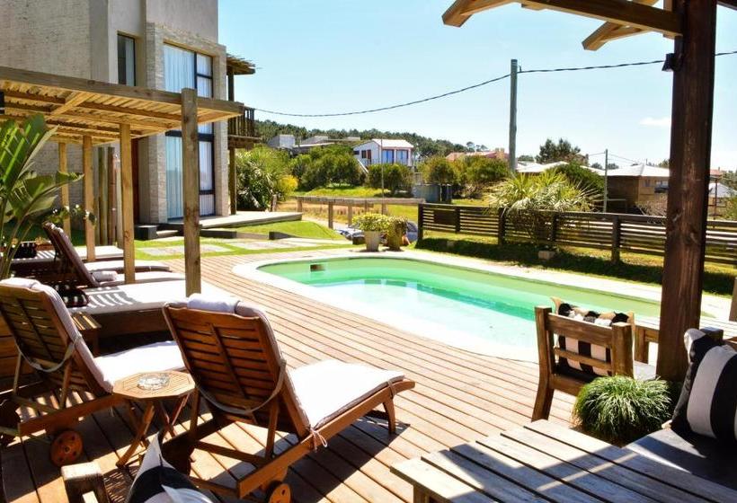 هاستل Calas Del Diablo