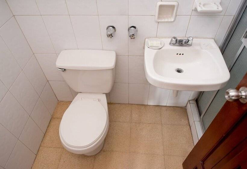 בית מלון כפרי Acapulco