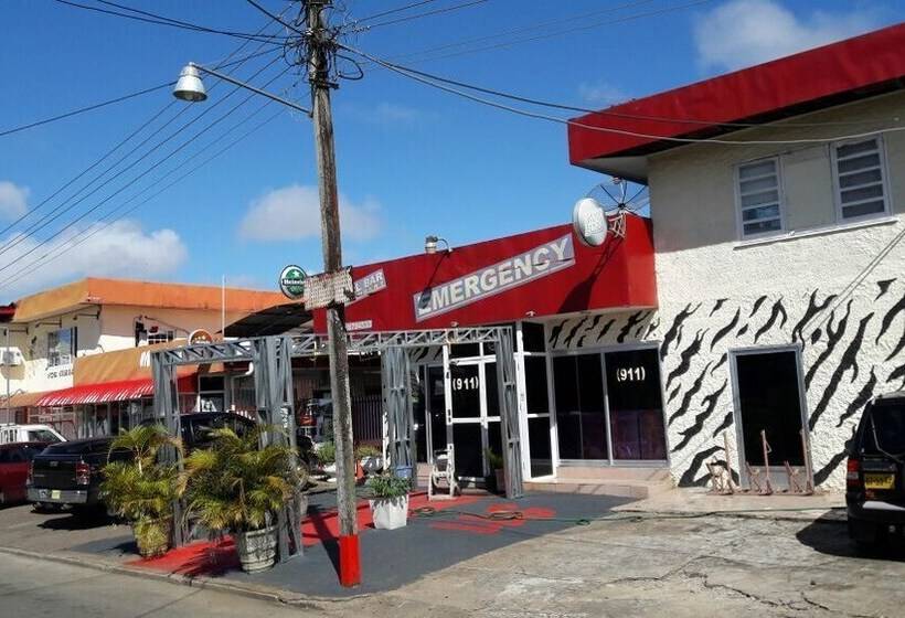هتل Bar Restaurant Emergency 911 Sto Lk Group