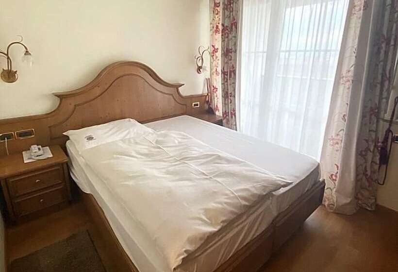 فندق Comfort Erica Dolomiti Val D Adige