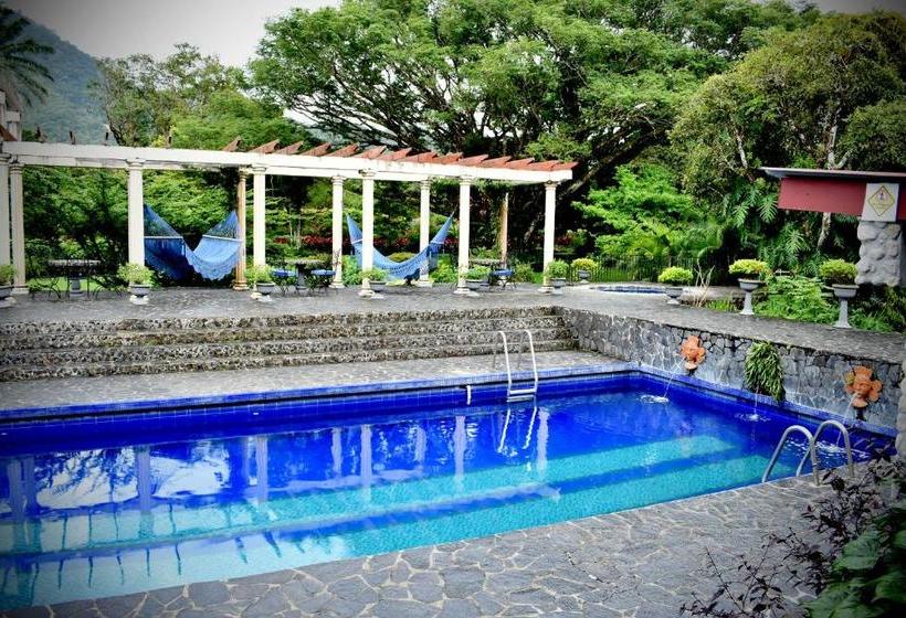 فندق Crater Valley Boutique