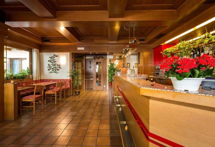 酒店 Garnì Ai Serrai