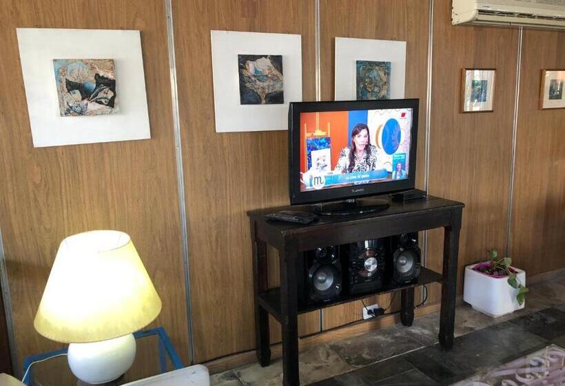 בית מלון כפרי Gaudí