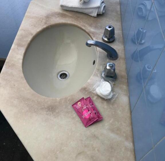 בית מלון כפרי Gaudí