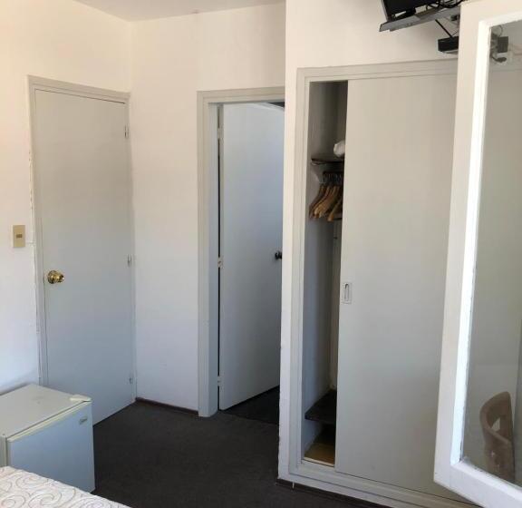 בית מלון כפרי Gaudí