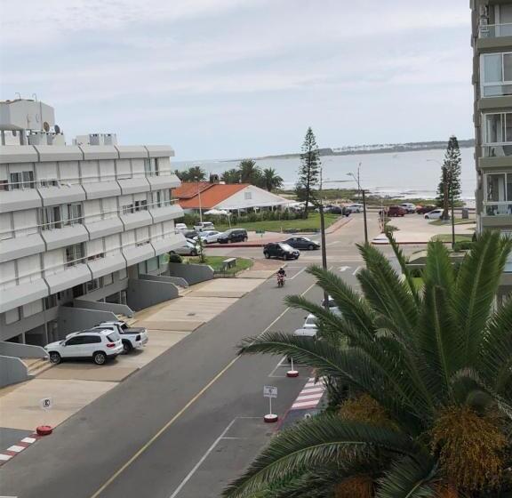 בית מלון כפרי Gaudí