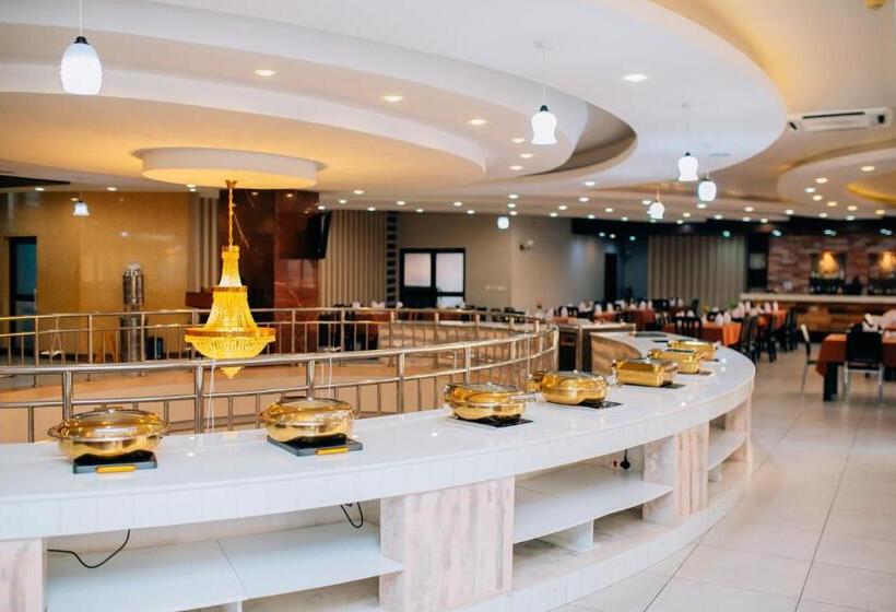 בית מלון כפרי Gold Crest