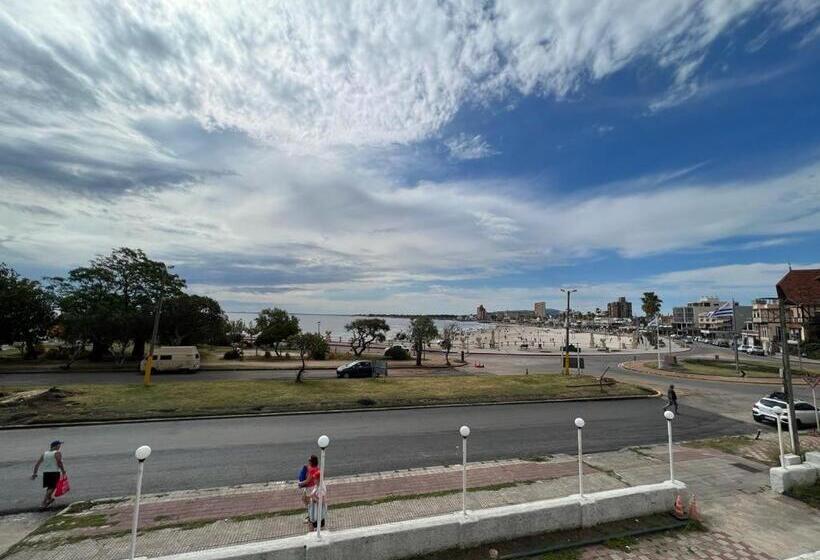 Отель Gran Colonial Riviera