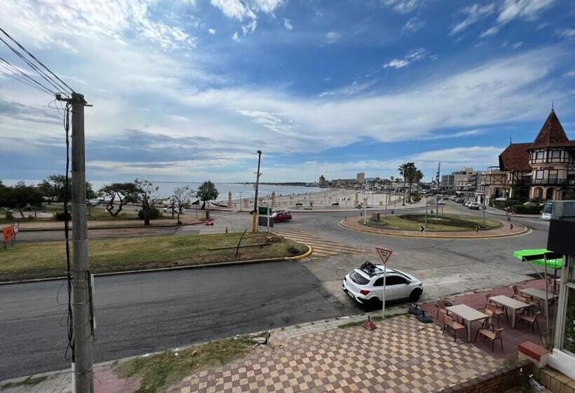 Отель Gran Colonial Riviera