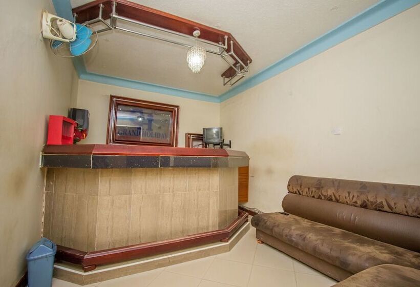 هتل Grand Holiday International