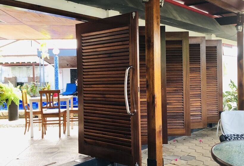 هتل Holland Lodge Paramaribo