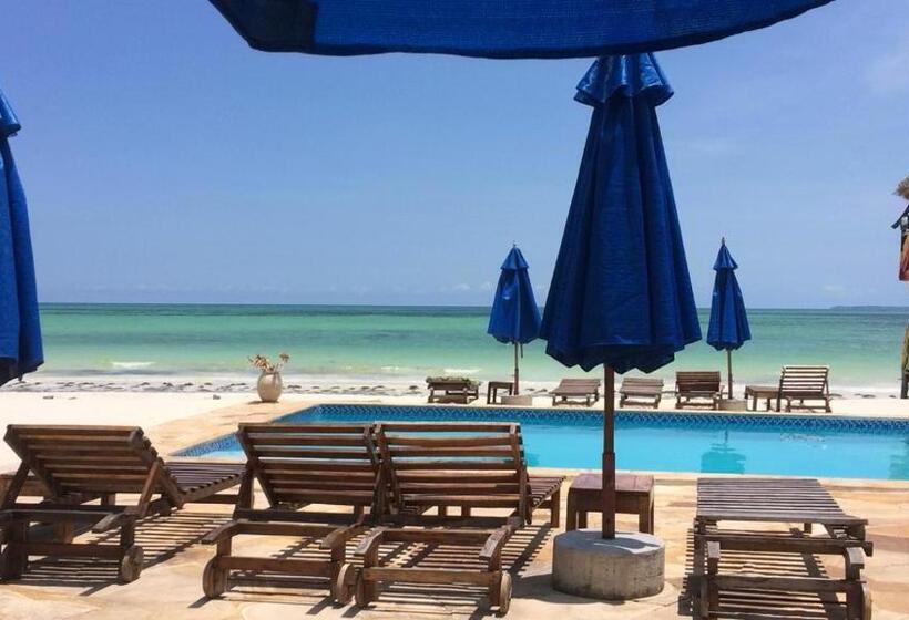 فندق Kaure Sand Beach Lodge