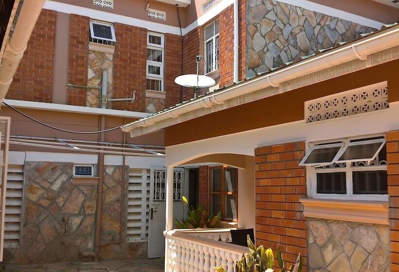 هتل La Fève Bed & Breakfast