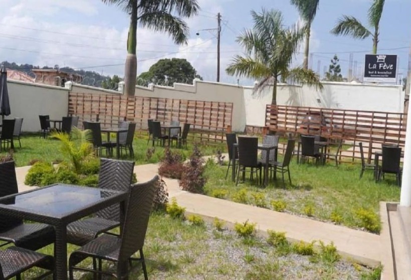 هتل La Fève Bed & Breakfast