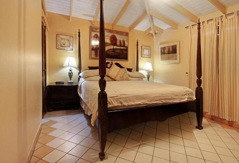هتل Mary S Boon Beach Resort & Spa